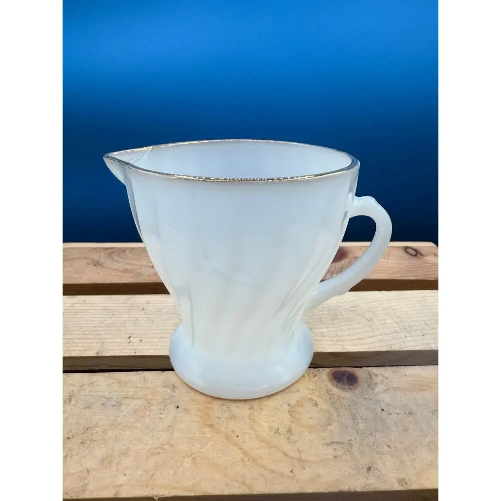 Vintage Anchor Hocking Fire King Milk Glass Sugar Dish andCreamer Set